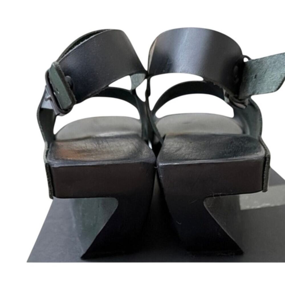 Trippen Black Leather Platform Wedge Sandals Wooden Sole Studded Strappy Sz 39 9 - Picture 3 of 8